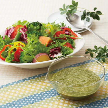 緑黄色野菜のグリーンオイルドレッシング