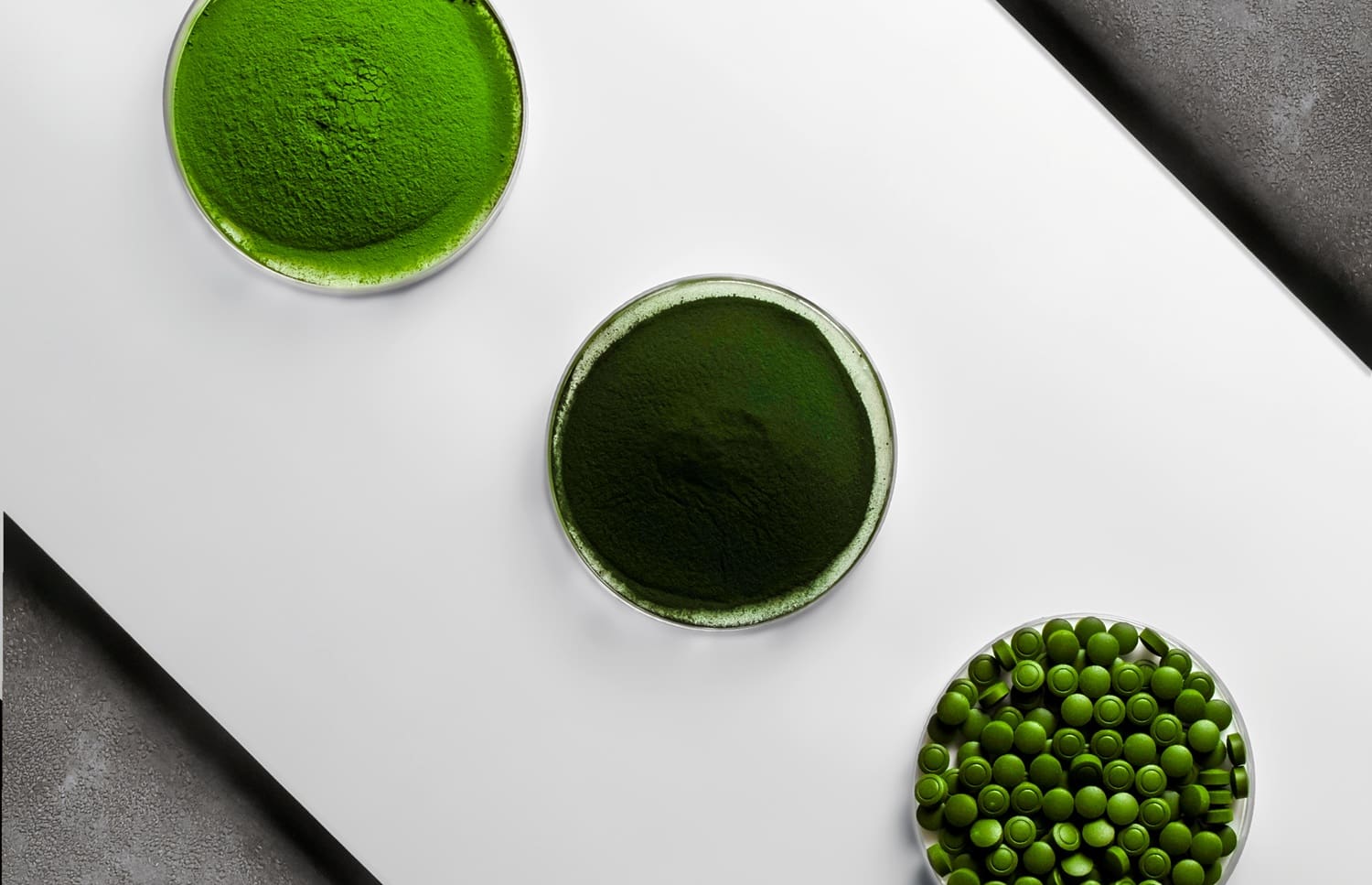 Chlorella Powder and Tablets by Sun Chlorella